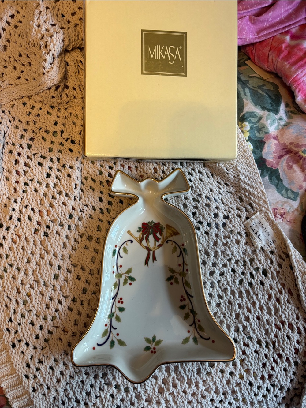 Mikasa White Porcelain Bell Dish with Gold Trim & Holly Motif